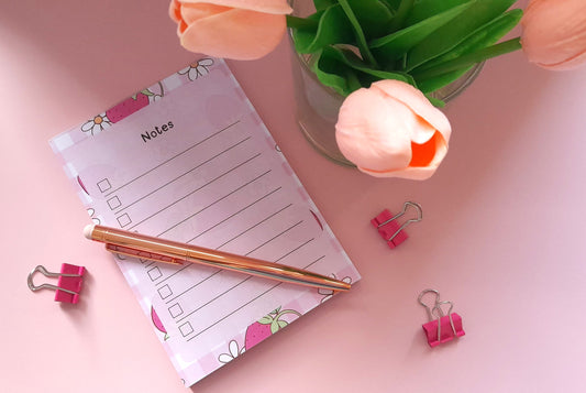 Strawberry Flowers A6 Notepad | To-Do List & Notepads | Notepads for Organising | Daily Planner Pad | Tear Off Notepad | Planner Essentials